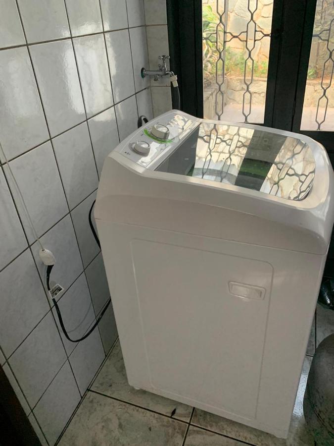 Casa Quintal Bueno! 5 Quartos Com Ar Split E Internet Ultra! Perto Do Melhor De Goiania! Marista Parques Areiao E Vaca Brava Hospital Premium Mater Dei Blue Fit Perdomo Goiania Shopping! Dış mekan fotoğraf
