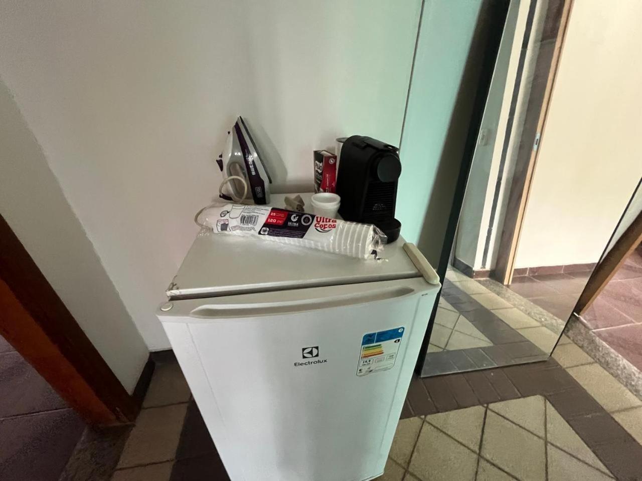Casa Quintal Bueno! 5 Quartos Com Ar Split E Internet Ultra! Perto Do Melhor De Goiania! Marista Parques Areiao E Vaca Brava Hospital Premium Mater Dei Blue Fit Perdomo Goiania Shopping! Dış mekan fotoğraf