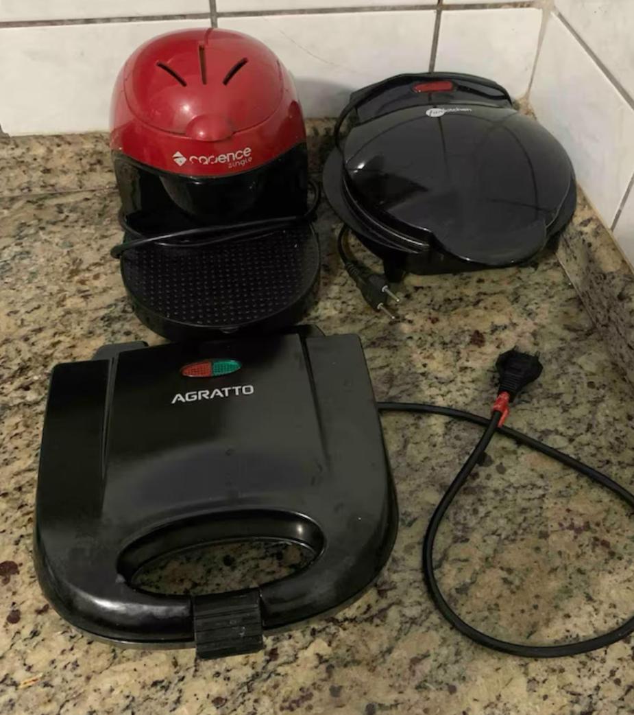 Casa Quintal Bueno! 5 Quartos Com Ar Split E Internet Ultra! Perto Do Melhor De Goiania! Marista Parques Areiao E Vaca Brava Hospital Premium Mater Dei Blue Fit Perdomo Goiania Shopping! Dış mekan fotoğraf